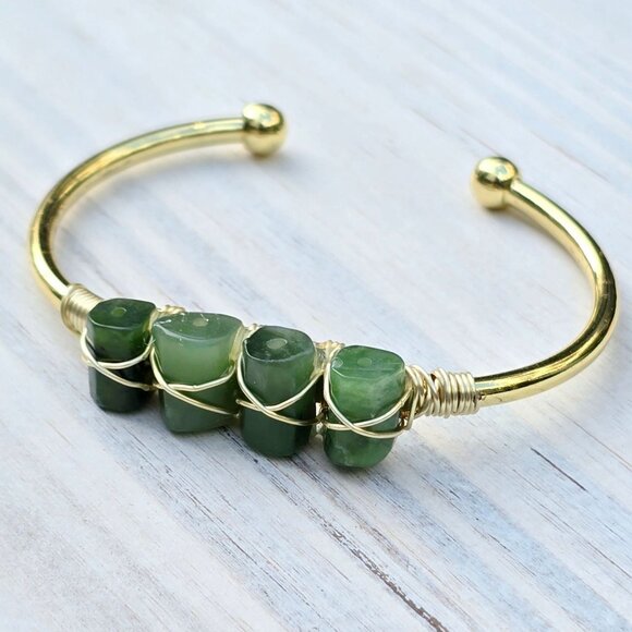 Jade 4-Stone Wire Wrap Cuff – 14Kt Gold Over Copper – Wisdom & Balance Talisman - Picture 8 of 11